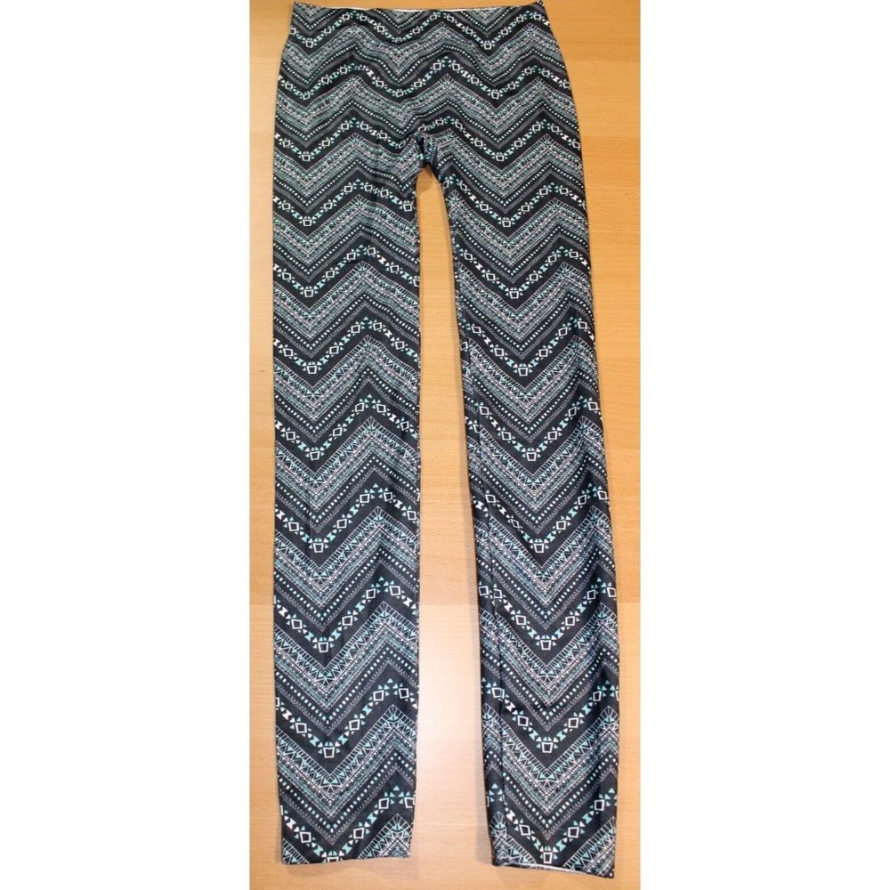 Women Juniors No Boundaries Zig Zag Low Rise Leggings Pants Small 3-5 Multicolor